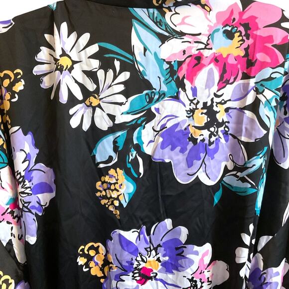 SoHo Apparel Robe Plus Size 1XL Pink Purple Short Silky Relaxed Fit Tie Belt - Picture 6 of 10